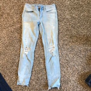 360 super stretch American eagle skinny jeans.
